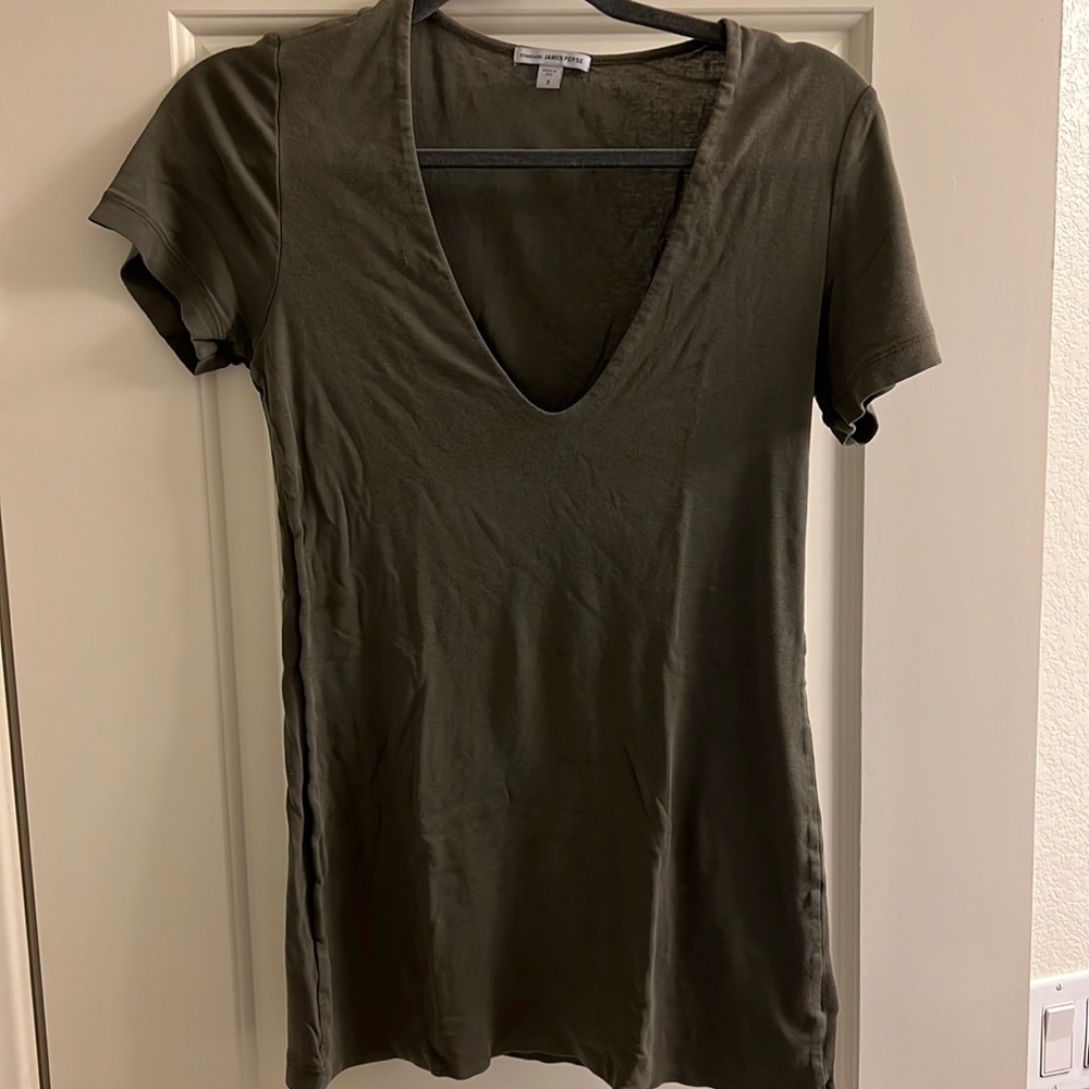 Olive green, light weight, vneck tee! Great quality, barely used. No holes.